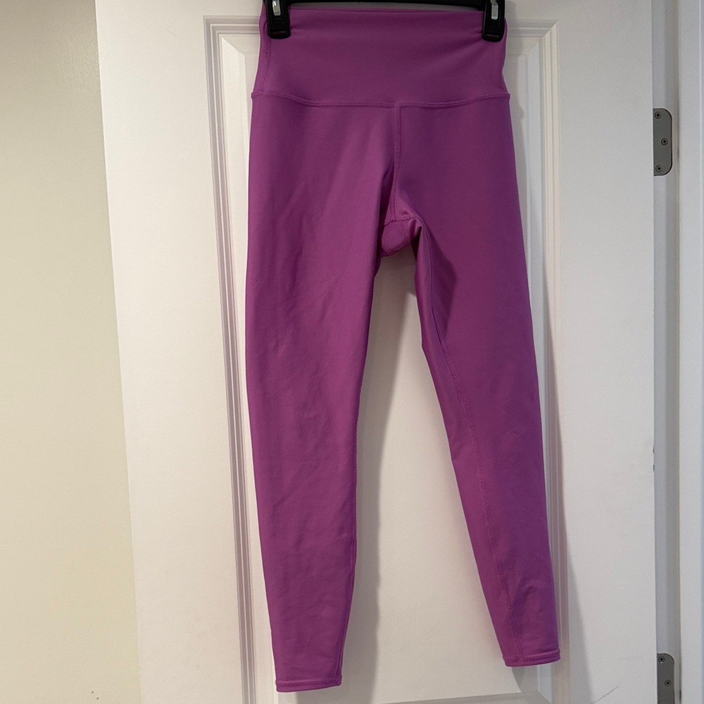 ALO Yoga Women's Pink Leghings